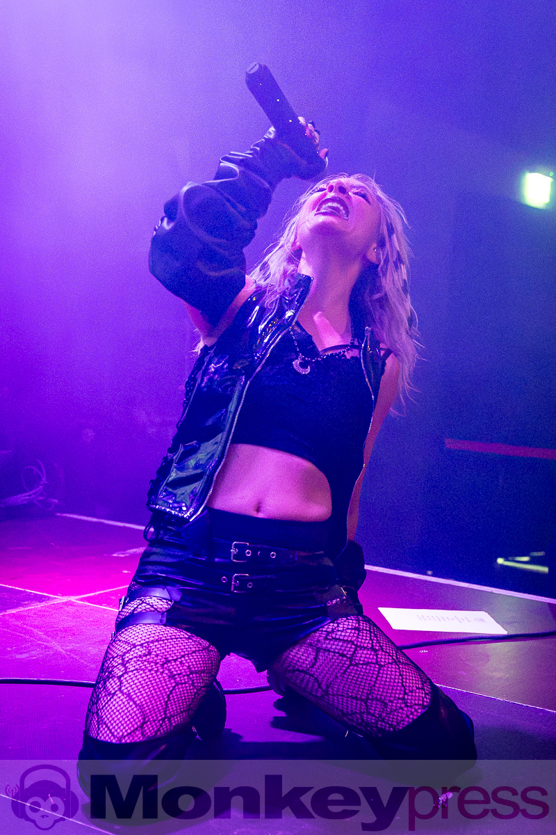 2DCAT live at Echoes of Rebellion, Cologne — photo by Monkeypress